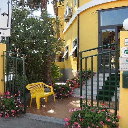 La Conchiglia Hotel 3*